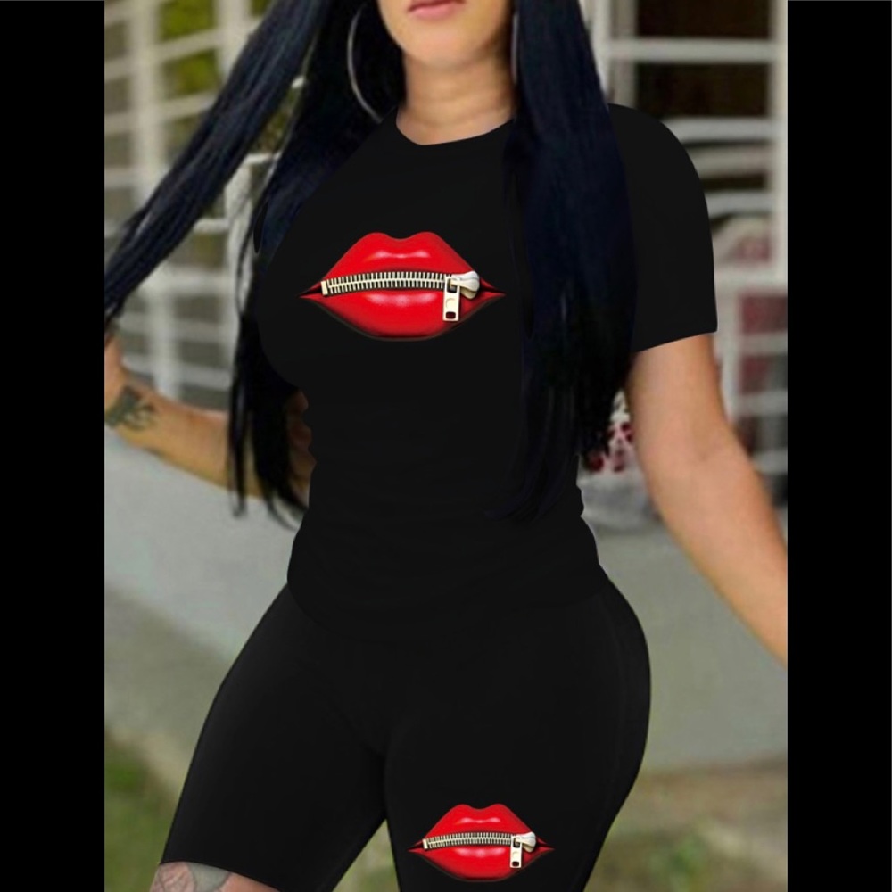 Plus size shorts set